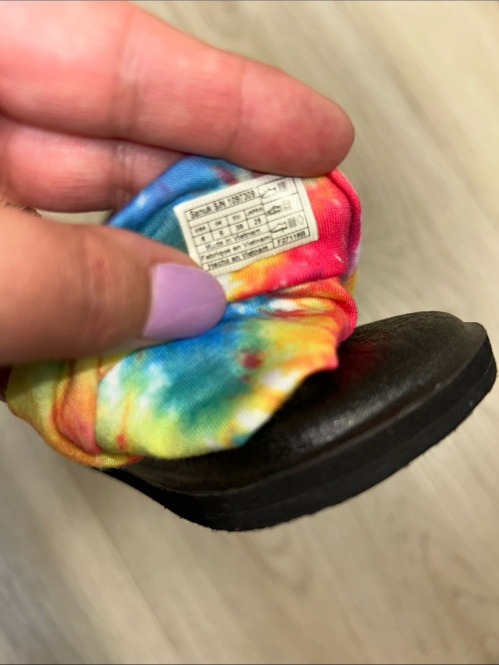 Sanuk Tie-Dye Black Footbed Slide Sandals - Picture 4 of 5